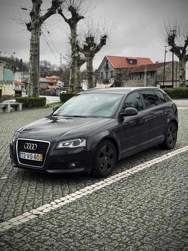 Usado Audi A3 105 HP (77 kW) 2010 Preto Citadino
