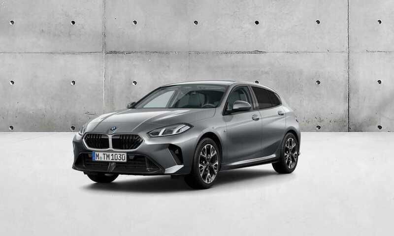 Cinza skyscraper metalizado Novo 2024 BMW 120 Shadowline Citadino | € 43.212 - Imagem 1/4
