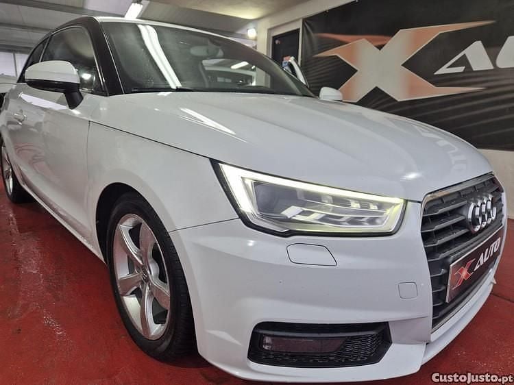 Branco Usado 2015 Audi A1 S-Line Citadino | € 9.999 (Bom preço) - Imagem 1/1