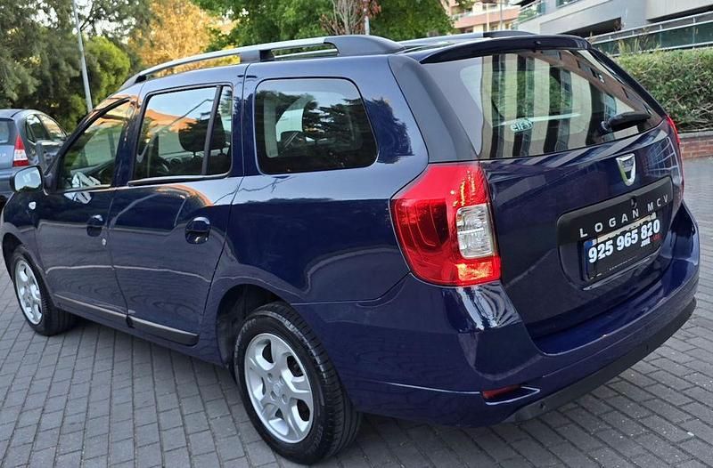 Azul Usado 2016 Dacia Logan MCV Sedan | € 5.500 - Imagem 1/4