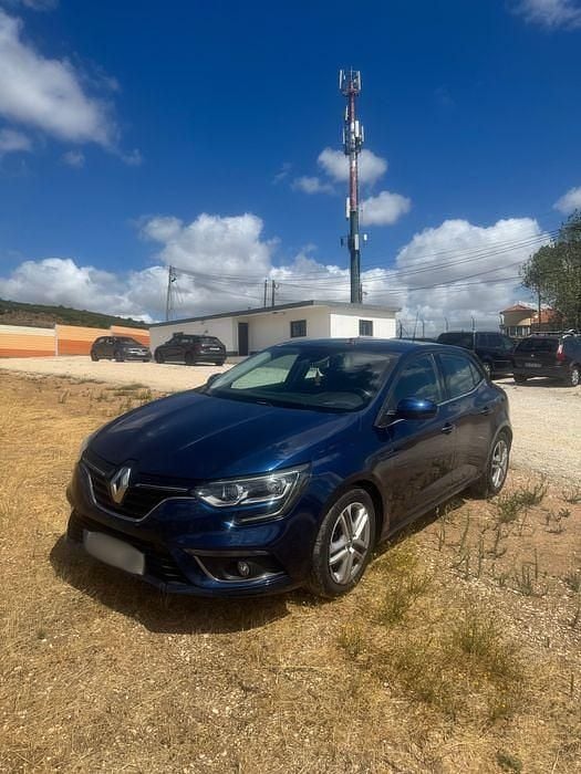 Usado 2018 Renault Mégane IV Sedan | € 8.000 (Super Preço) - Imagem 1/4