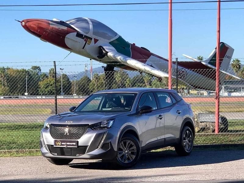 Cinza Usado 2022 Peugeot 2008 Allure SUV | € 14.990 (Super Preço) - Imagem 1/4
