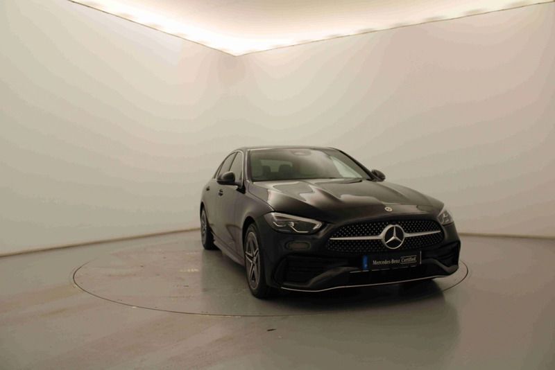 Preto Usado 2024 Mercedes C300 Carrinha | € 63.990 (Preço justo) - Imagem 1/4