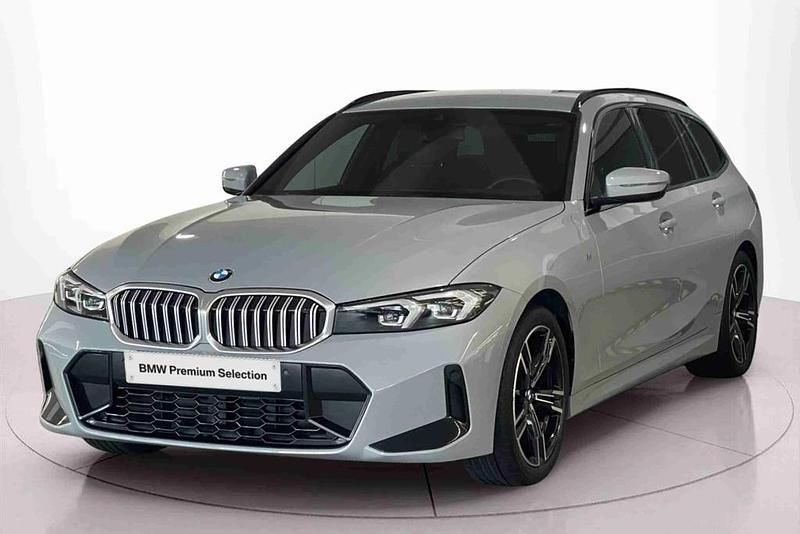 Branco Usado 2024 BMW 320 Advantage Coupé | € 45.490 (Caro) - Imagem 1/4