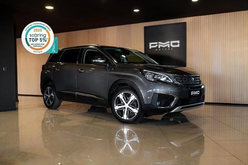 Cinzento Usado 2018 Peugeot 5008 | € 21.500 (Preço justo) - Imagem 1/4