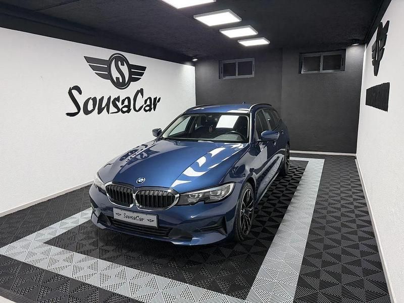 Usado BMW 318 Advantage 150 HP (110 kW) 2021 Azul Carrinha