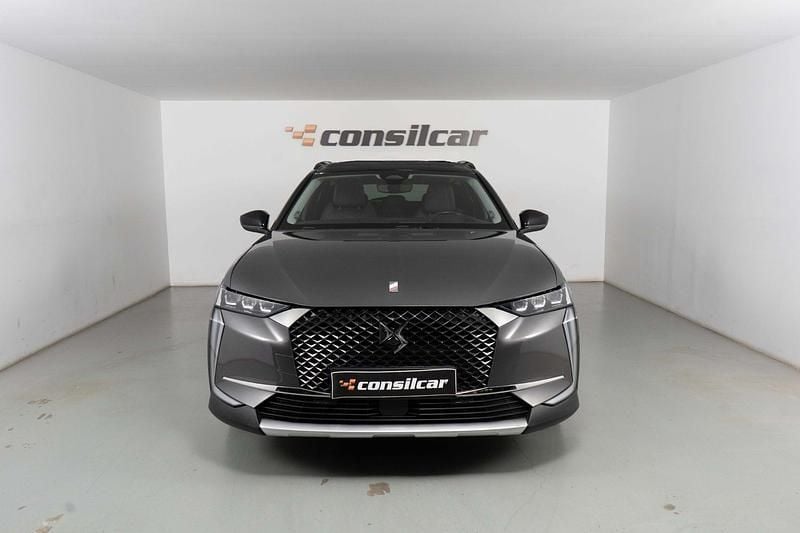 Usado DS Automobiles DS4 Crossback Trocadero 225 HP (165 kW) 2022 Cinza SUV