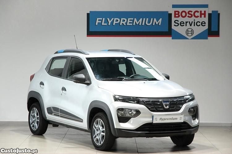 Cinza Usado 2021 Dacia Spring Essentiel Citadino | € 11.990 (Preço justo) - Imagem 1/1
