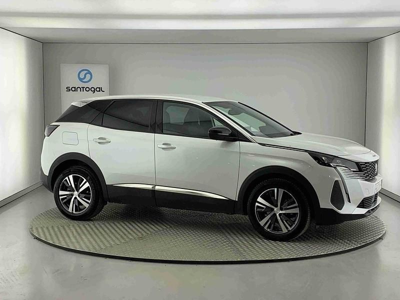 Branco Usado 2024 Peugeot 3008 | € 27.490 (Preço elevado) - Imagem 1/4