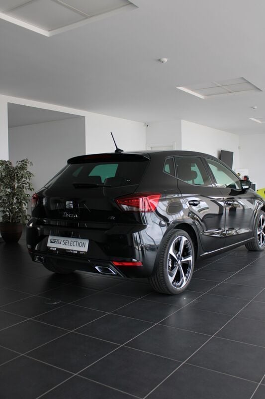 Preto Usado 2023 Seat Ibiza FR | € 18.490 (Preço justo) - Imagem 1/4