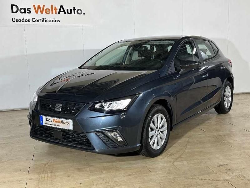 Azul Usado 2024 Seat Ibiza | € 17.750 (Bom preço) - Imagem 1/4