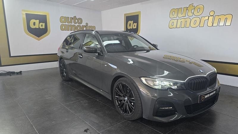 Cinza Usado 2020 BMW 320 Shadowline Carrinha | € 31.500 (Bom preço) - Imagem 1/4