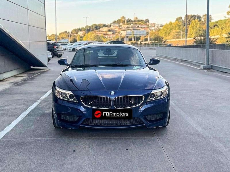 Azul Usado 2015 BMW Z4 Cabrios | € 34.990 - Imagem 1/4