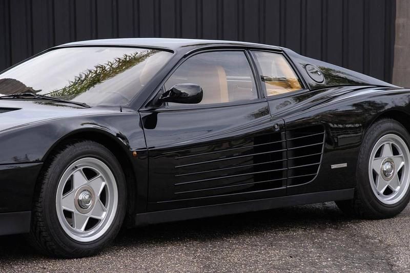 Usado Ferrari Testarossa 390 HP (286 kW) 1987 Preto Coupé