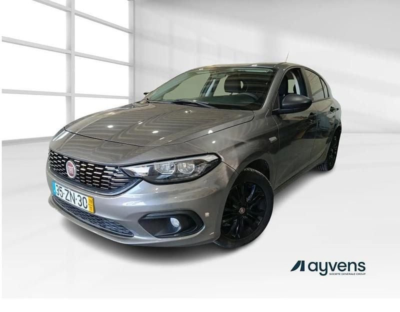 Cinza Usado 2019 Fiat Tipo Pop | € 11.600 (Bom preço) - Imagem 1/4