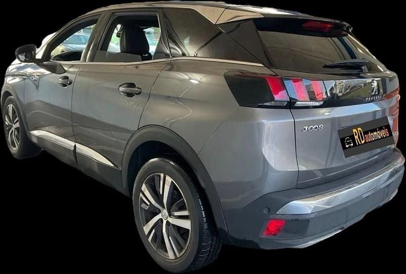 Usado Peugeot 3008 120 HP (88 kW) 2017 Cinzento SUV
