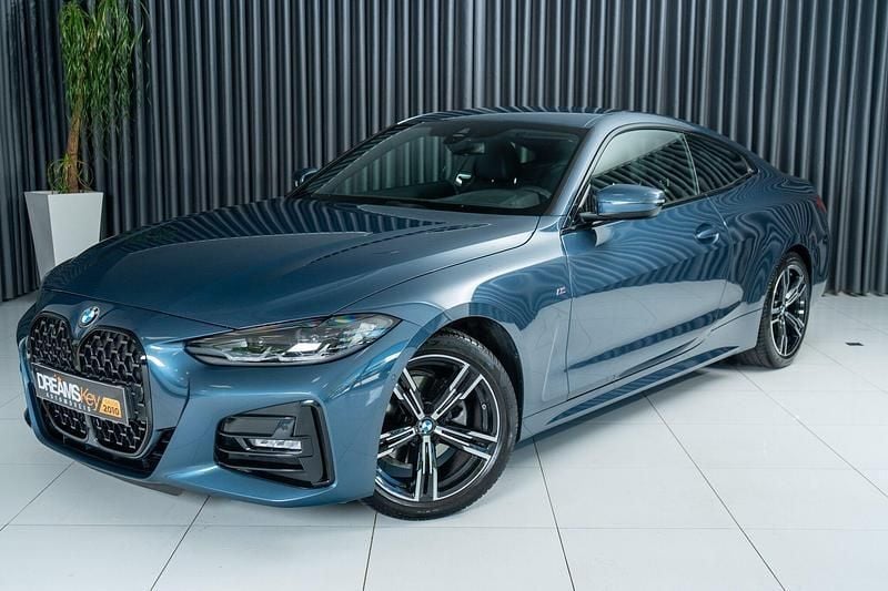 Azul Usado 2021 BMW 420 Coupé | € 43.900 (Bom preço) - Imagem 1/4