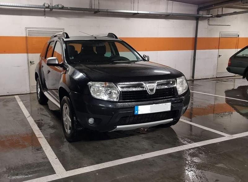Usado Dacia Duster 90 HP (66 kW) 2011 SUV