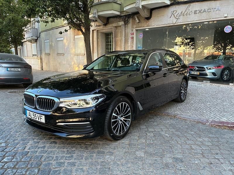Preto Usado 2018 BMW 520 Sport Line Carrinha | € 25.950 (Super Preço) - Imagem 1/4