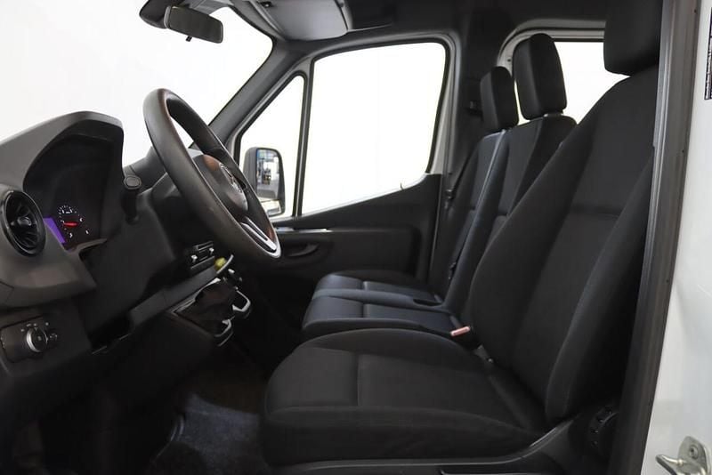 Usado Mercedes Sprinter 150 HP (110 kW) 2021 Branco Van