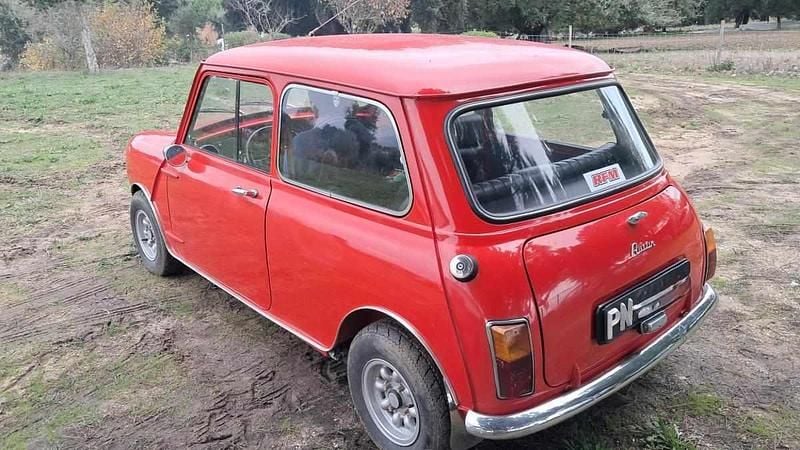 Usado Austin Mini 55 HP (40 kW) 1968 Vermelho