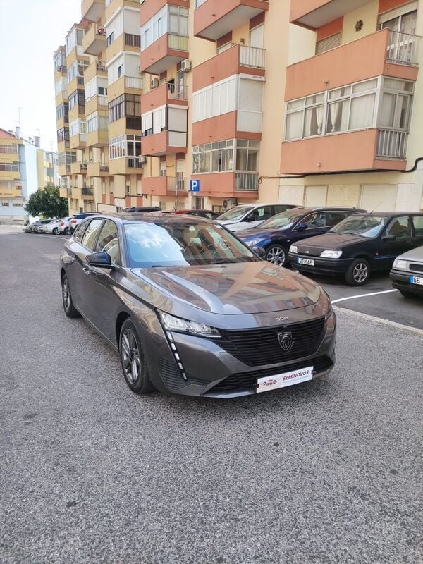 Cinza Usado 2022 Peugeot 308 Active Carrinha | € 16.500 (Super Preço) - Imagem 1/4