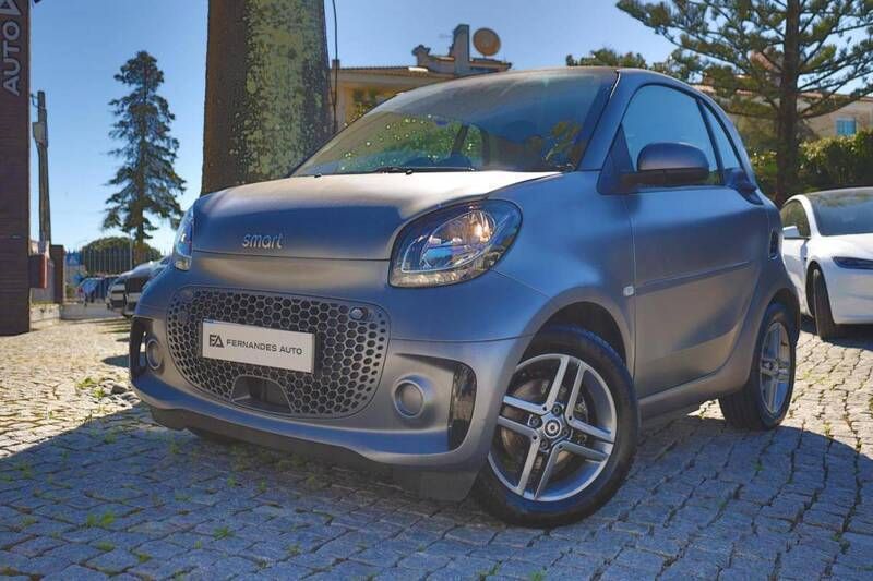 Cinzento Usado 2020 Smart ForTwo Electric Drive Coupé | € 10.900 (Preço justo) - Imagem 1/4
