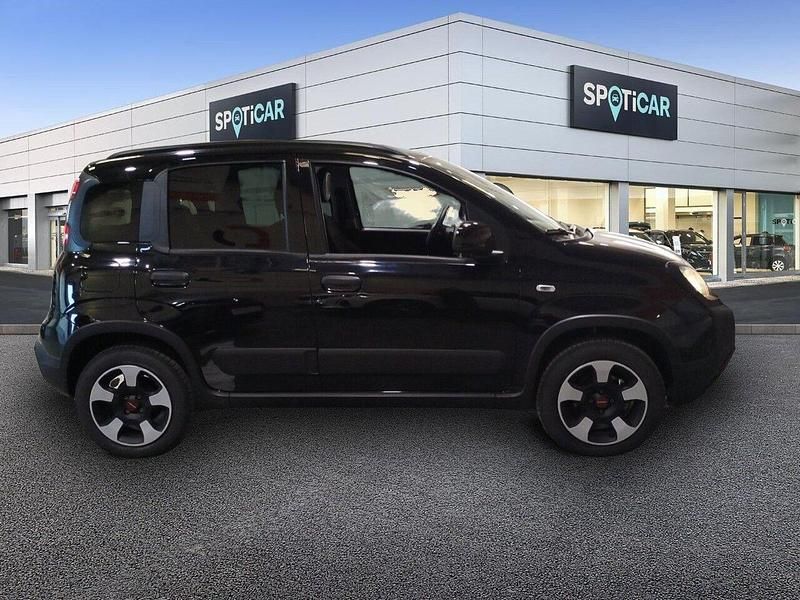 Usado Fiat Panda Cross Cross 70 HP (51 kW) 2024 Preto Citadino