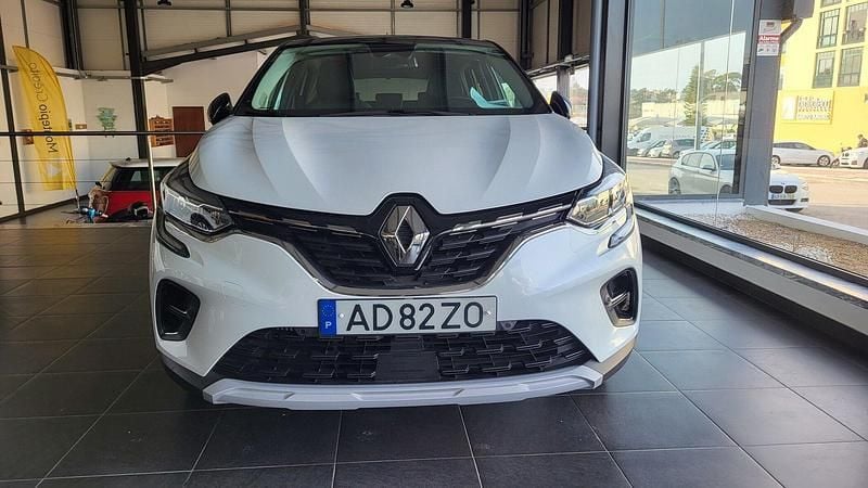 Branco Usado 2020 Renault Captur SUV | € 18.500 (Preço justo) - Imagem 1/4