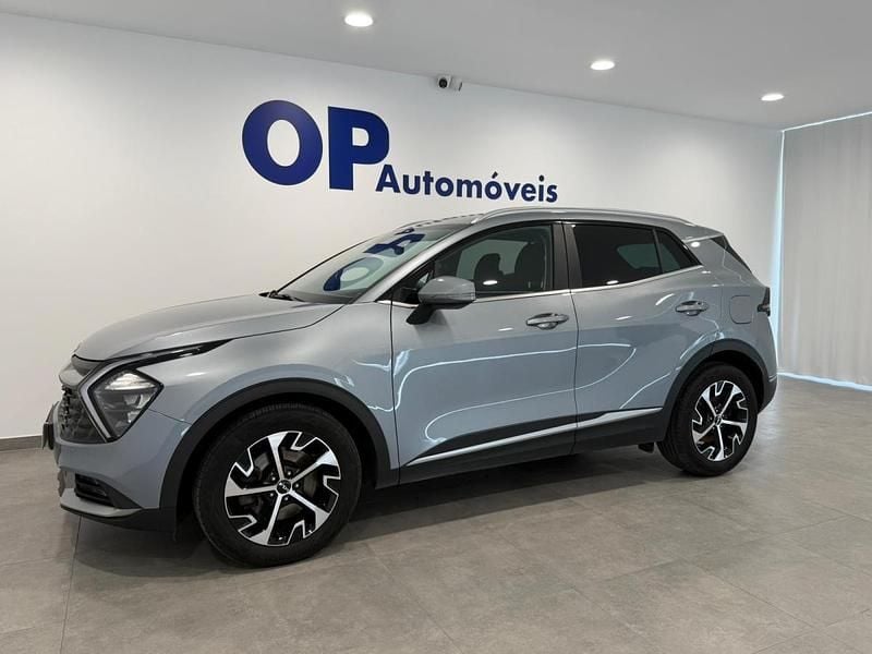 Usado Kia Sportage 150 HP (110 kW) 2022 Cinzento SUV