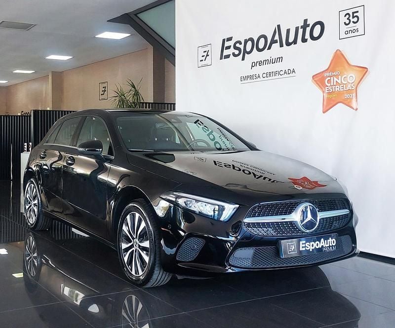 Preto Usado 2021 Mercedes A250 Style | € 27.500 (Preço justo) - Imagem 1/4