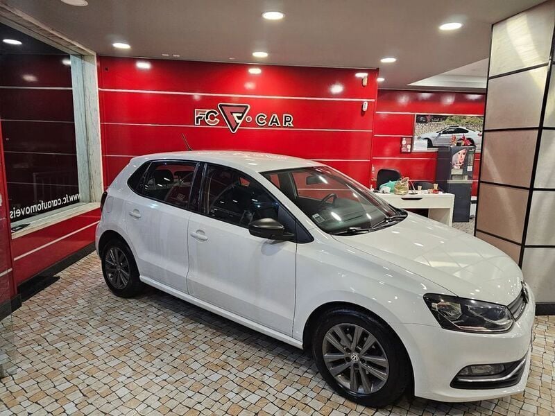 Usado VW Polo Comfortline 75 HP (55 kW) 2014 Branco Citadino