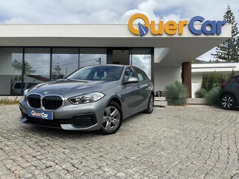 Cinza Usado 2023 BMW 116 Citadino | € 26.490 (Preço justo) - Imagem 1/4