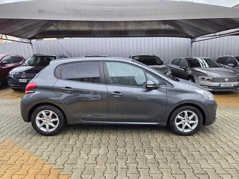 Usado Peugeot 208 Style 75 HP (55 kW) 2016 Cinza Citadino