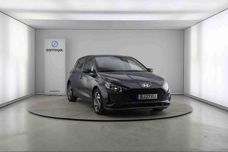 Usado Hyundai i20 84 HP (61 kW) 2024 Cinzento Citadino