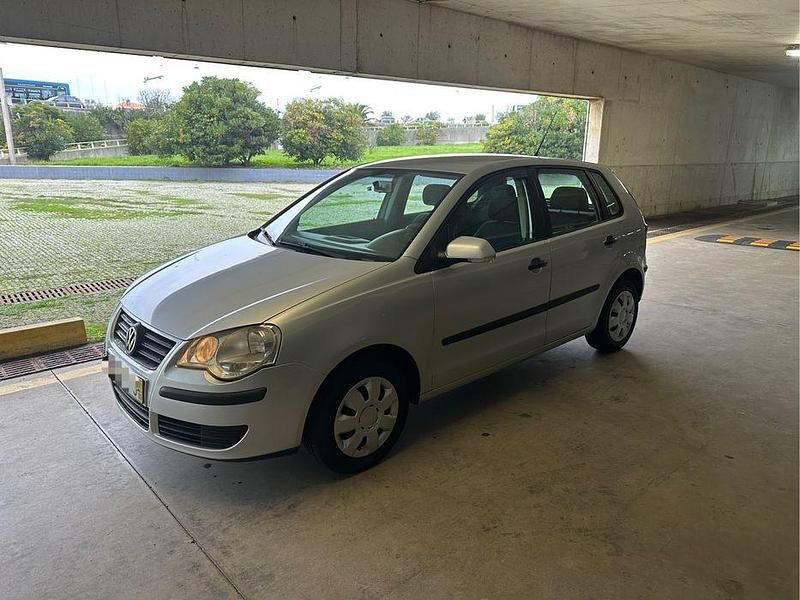 Usado 2007 VW Polo Sedan | € 3.250 (Bom preço) - Imagem 1/4