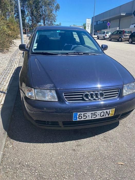 Usado Audi A3 90 HP (66 kW) 1997 Citadino
