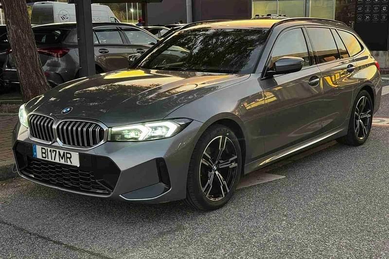 Cinzento Usado 2024 BMW 320 Advantage Coupé | € 41.900 (Preço justo) - Imagem 1/4