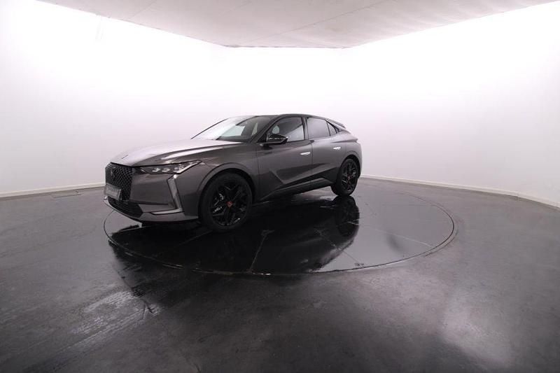 Cinzento Usado 2024 DS Automobiles DS4 | € 29.950 (Preço elevado) - Imagem 1/4