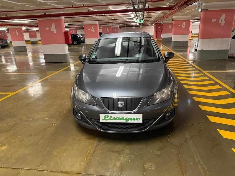 Cinzento Usado 2012 Seat Ibiza ST Ecomotive Carrinha | € 5.950 (Bom preço) - Imagem 1/4