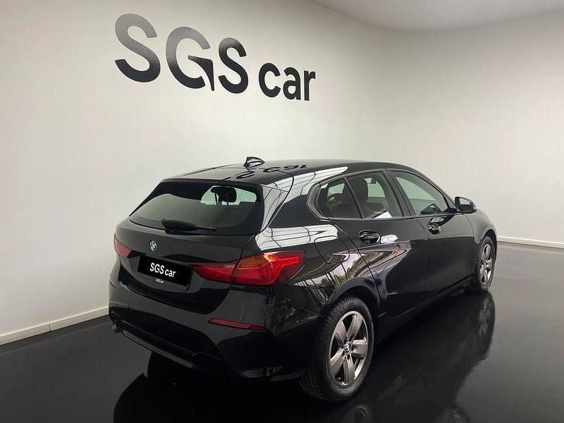 Usado BMW 116 116 HP (85 kW) 2020 Preto Citadino