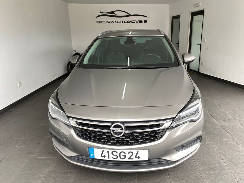 Usado Opel Astra Active 136 HP (100 kW) 2016 Cinza Carrinha