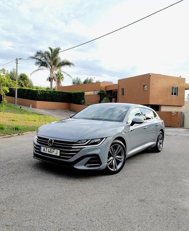 Cinzento Usado 2022 VW Arteon R-line Carrinha | € 30.750 (Bom preço) - Imagem 1/4