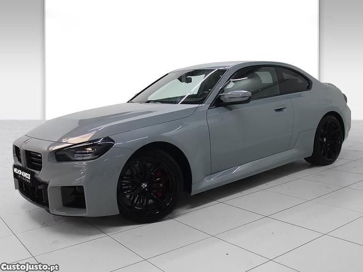 Cinza Usado 2023 BMW M2 Coupé | € 70.900 - Imagem 1/1