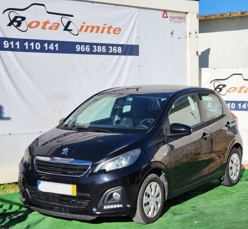 Preto Usado 2016 Peugeot 108 Style Citadino | € 9.000 (Preço justo) - Imagem 1/4