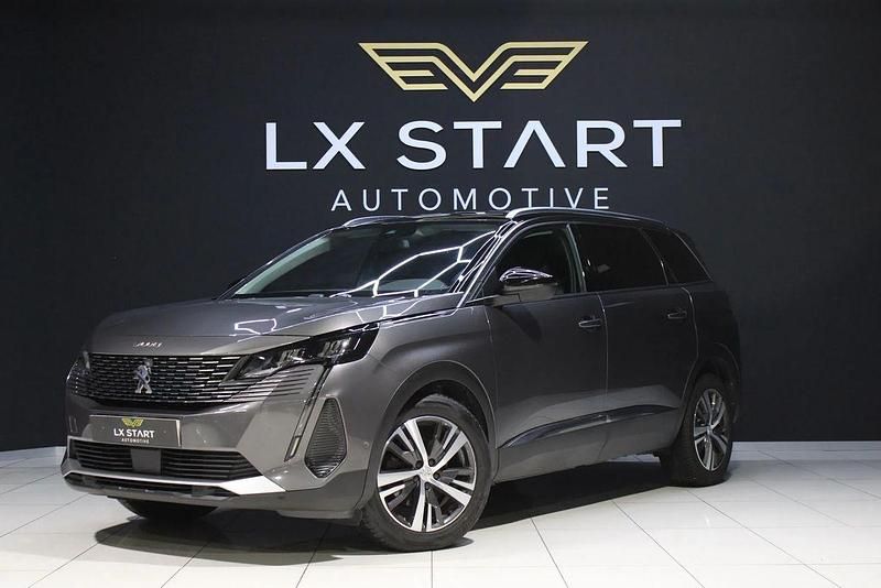 Cinzento Usado 2021 Peugeot 5008 Allure SUV | € 19.490 (Bom preço) - Imagem 1/4