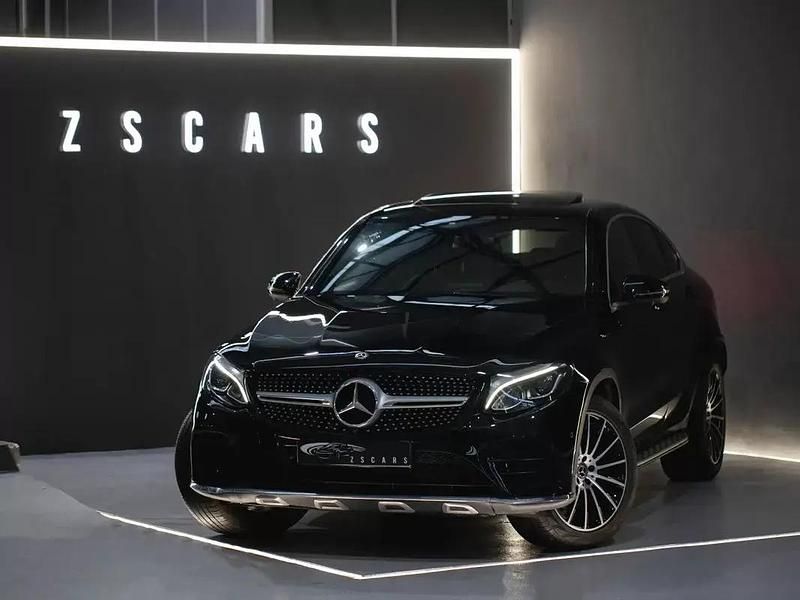 Usado Mercedes GLC250 AMG line 204 HP (150 kW) 2017 Preto Coupé