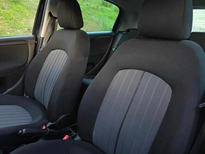 Usado Fiat Punto S 69 HP (50 kW) 2018 Preto Citadino