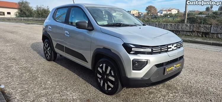 Usado Dacia Spring Expression 47 kW (65 HP) 2025 Cinza Citadino