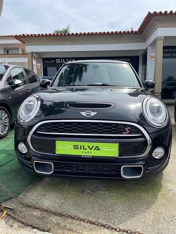 Preto Usado 2017 Mini Cooper Citadino | € 19.990 (Preço justo) - Imagem 1/2